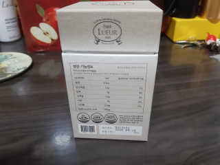 [하우투잇] 뤼에르 쿠르브 블랙 10ml x 30포 총 300ml — 5점을 준 리뷰어가 2020년 3월 올린 사용 사진