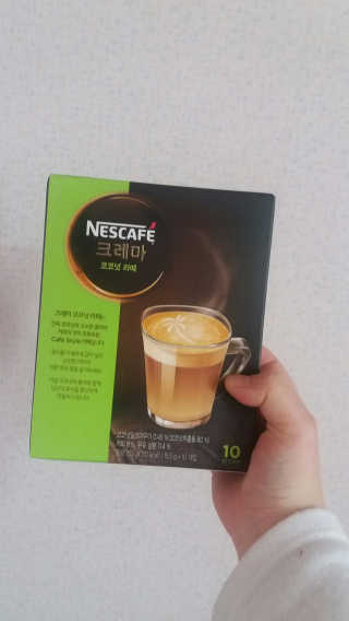 네스카페 코리아 네스카페 크레마 코코넛라떼 — 5점을 준 리뷰어가 2018년 1월 올린 사용 사진