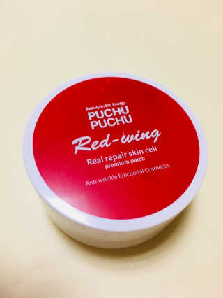 푸츄푸츄 Real repair skin cell premium patch — 5점을 준 리뷰어가 2018년 10월 올린 사용 사진