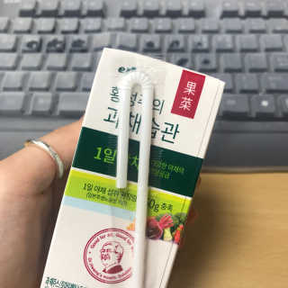 이롬 황성주의 과채습관 1일 야채 과일 주스 랜덤 세트 — 4점을 준 리뷰어가 2018년 7월 올린 사용 사진