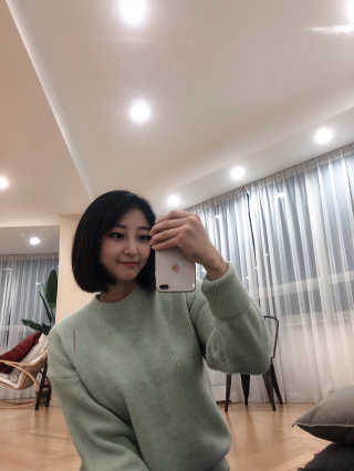 비비드스튜디오 아이 플래쉬 팔레트 NO.01 브릭 모먼트 — 3.5점을 준 리뷰어가 2020년 3월 올린 사용 사진