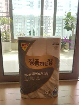 잘풀리는집 부드러운 모이스처 3겹 화장지 30롤 — 5점을 준 리뷰어가 2019년 9월 올린 사용 사진