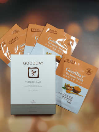 GoodDay Skincare GoodDay 강황 마스크 — 5점을 준 리뷰어가 2020년 2월 올린 사용 사진