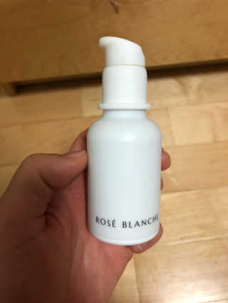 ROSE BLANCHE 로제블랑쉐 인텐시브 수딩 세럼 — 3.5점을 준 리뷰어가 2019년 7월 올린 사용 사진