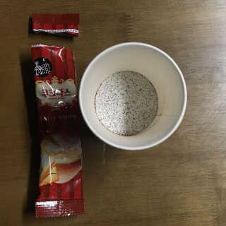 (주)쟈뎅 쟈뎅 까페모리 쿠크다스 까페라떼 — 3.5점을 준 리뷰어가 2017년 11월 올린 사용 사진