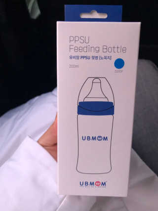 유비맘 PPSU 젖병 노꼭지_200ml_컬러 랜덤 발송 — 5점을 준 리뷰어가 2019년 12월 올린 사용 사진