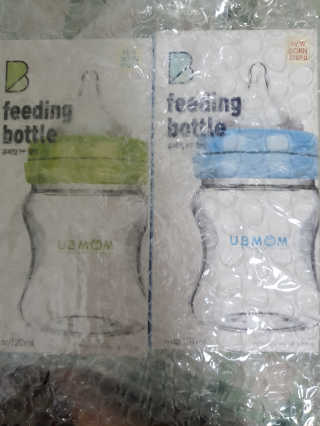 유비맘 신생아젖병 120ml 트리플팩_ 젖꼭지 포함 — 4점을 준 리뷰어가 2020년 1월 올린 사용 사진