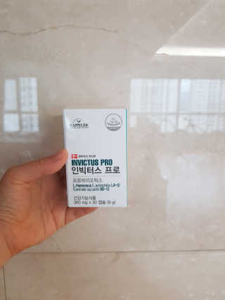 라플레 염창환 박사의 3세대 유산균, 인빅터스 프로 — 5점을 준 리뷰어가 2018년 9월 올린 사용 사진