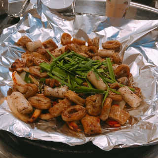 곱창을 요리하는 남자 [곱창을요리하는남자 상수] 곱창or막창 2인분+음료1병 — 4.17점을 준 리뷰어가 2018년 11월 올린 사용 사진