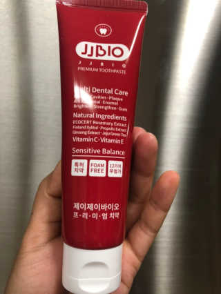 JJBIO_NEW 제이제이바이오 프리미엄 치약 — 4점을 준 리뷰어가 2018년 11월 올린 사용 사진
