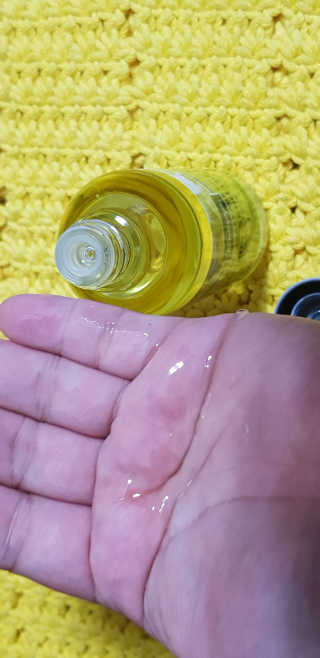 [크나이프] 그레이프씨드 슬리밍 마사지오일 100ml — 3.5점을 준 리뷰어가 2019년 8월 올린 사용 사진
