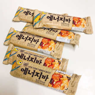 견과가 똘똘 뭉쳐들어간 넛츠몬 에너지바 1BOX 6개입 — 5점을 준 리뷰어가 2018년 1월 올린 사용 사진