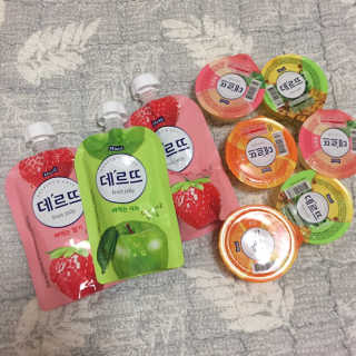 데르뜨 떠먹는 과일 3종, 짜먹는 과일 2종 총 10개 체험 — 5점을 준 리뷰어가 2020년 3월 올린 사용 사진