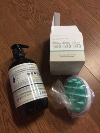 달리프 베러 퍼퓸 샴푸 1000ml 레이니데이 or 일랑로즈 — 5점을 준 리뷰어가 2020년 2월 올린 사용 사진