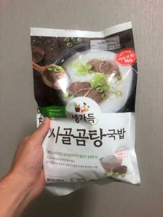 [풀무원] 사골곰탕국밥 황태해장국밥 — 4점을 준 리뷰어가 2018년 6월 올린 사용 사진