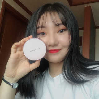 밀키드레스 바비메이크 베일 쿠션 — 4.33점을 준 리뷰어가 2018년 6월 올린 사용 사진