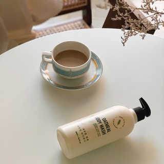 (주)에네스티 내추럴 촉촉  오트밀 바디워시 500ml — 5점을 준 리뷰어가 2019년 8월 올린 사용 사진