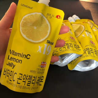 푸드마스터그룹 레모나 비타민C 곤약젤리 2종 — 3.5점을 준 리뷰어가 2019년 4월 올린 사용 사진