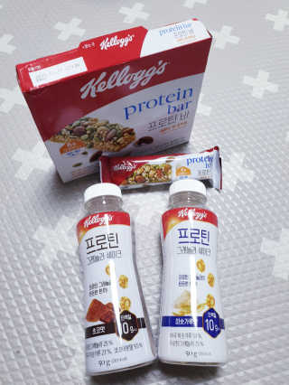켈로그 프로틴바 멀티팩+프로틴 그래놀라 쉐이크 2종 — 5점을 준 리뷰어가 2020년 1월 올린 사용 사진