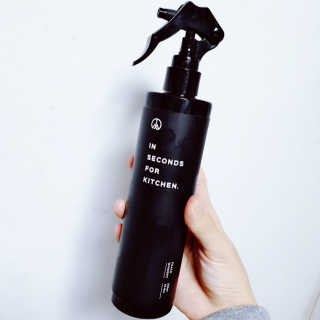 PEACE MOMENT 피스모먼트 인세컨즈포키친 320mL 천연살균소독제 — 5점을 준 리뷰어가 2019년 2월 올린 사용 사진