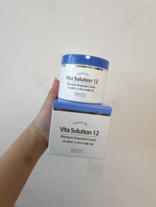 지고트 비타솔루션12 모이스처 앰플 크림 100ml — 4점을 준 리뷰어가 2019년 6월 올린 사용 사진