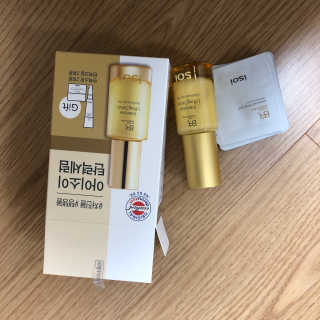 아이소이 불가리안 로즈 인텐시브 리프팅 세럼 20ml 탄력세럼 — 4.83점을 준 리뷰어가 2018년 10월 올린 사용 사진