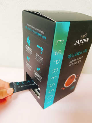 (주)쟈뎅 쟈뎅 에스프레소 스틱 아메리카노 블랙 — 5점을 준 리뷰어가 2018년 10월 올린 사용 사진