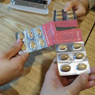 예뻐지는카테킨 예뻐지는 카테킨 1박스 1개월분 — 5점을 준 리뷰어가 2020년 2월 올린 사용 사진
