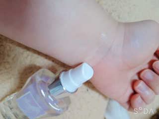 레드컨테이너 페로몬향 퍼퓸 바디미스트 80ml — 4점을 준 리뷰어가 2019년 12월 올린 사용 사진