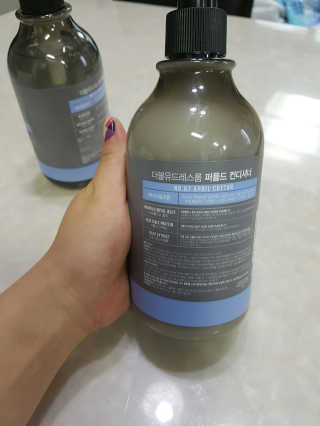 더블유드레스룸 더블유드레스품 퍼퓸드 헤어케어_샴푸.컨디셔너 — 5점을 준 리뷰어가 2018년 5월 올린 사용 사진