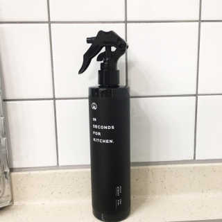 PEACE MOMENT 피스모먼트 인세컨즈포키친 320mL 천연살균소독제 — 4점을 준 리뷰어가 2019년 2월 올린 사용 사진