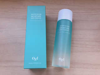 오지아이 워터 밤 모이스처 스킨 에센스 180ml — 5점을 준 리뷰어가 2019년 12월 올린 사용 사진