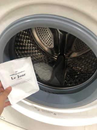 르주르 세탁기 클렌저 — 5점을 준 리뷰어가 2019년 7월 올린 사용 사진