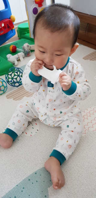 심통젖병치발기 — 4.5점을 준 리뷰어가 2018년 3월 올린 사용 사진
