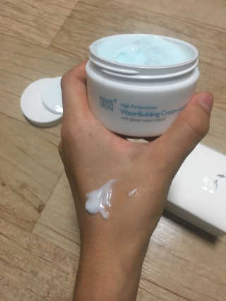 맨즈스킨 워터빌딩크림 점보 — 5점을 준 리뷰어가 2017년 7월 올린 사용 사진