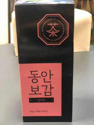 동안보감 얼작차 붓기를 빼주는 동안보감 한방 프리미엄 얼작차 — 4.5점을 준 리뷰어가 2019년 10월 올린 사용 사진