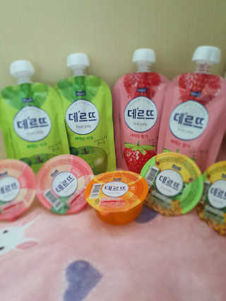 데르뜨 떠먹는 과일 3종, 짜먹는 과일 2종 총 10개 체험 — 5점을 준 리뷰어가 2020년 3월 올린 사용 사진