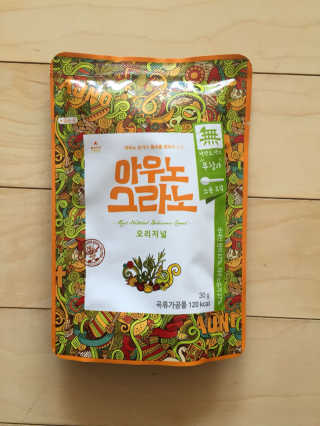 아우노그라노 오리지날, 진짜 베리, 진짜 카카오 — 4.5점을 준 리뷰어가 2018년 2월 올린 사용 사진