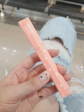 [블랙루즈] POOL-PARTY 철벽 펜 라이너 2종 중 택1 — 4.5점을 준 리뷰어가 2019년 5월 올린 사용 사진