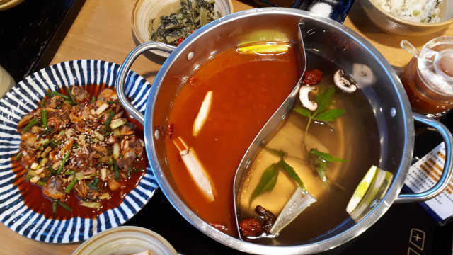 [미스터시래기]이베리코 콤보 샤브샤브+꼬막무침세트 리뷰 사진