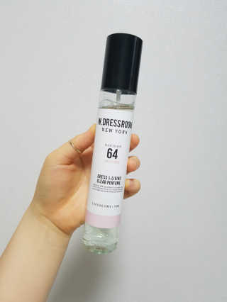 더블유드레스룸 드레스퍼퓸 150ml — 3.5점을 준 리뷰어가 2018년 6월 올린 사용 사진