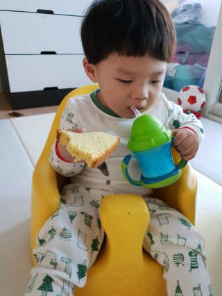 김성일찰보리카스테라 — 4점을 준 리뷰어가 2019년 3월 올린 사용 사진