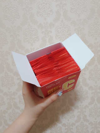 매드비타C 1000 — 3.5점을 준 리뷰어가 2019년 4월 올린 사용 사진