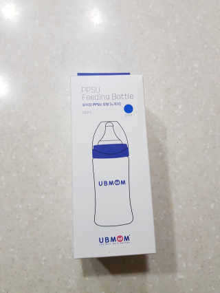 유비맘 PPSU 젖병 노꼭지_200ml_컬러 랜덤 발송 — 5점을 준 리뷰어가 2019년 12월 올린 사용 사진