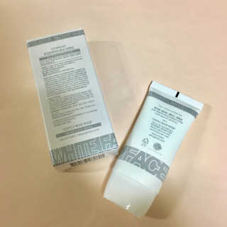 피움 스킨바리스타 2in1 화이트 페이스 퍼펙션 50ml — 4점을 준 리뷰어가 2018년 10월 올린 사용 사진