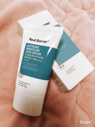 리얼베리어 익스트림 모이스처 선크림 SPF50+ PA++++ — 4.33점을 준 리뷰어가 2018년 4월 올린 사용 사진