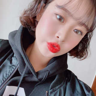입큰뉴욕 입큰 셀피 키라키라필터 코팅 틴트 — 5점을 준 리뷰어가 2020년 2월 올린 사용 사진
