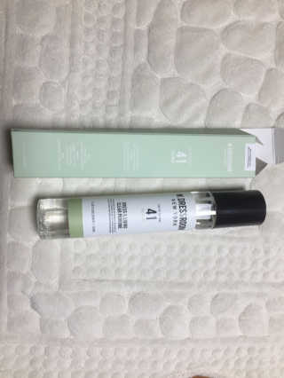 더블유드레스룸 드레스퍼퓸 150ml — 4.33점을 준 리뷰어가 2018년 5월 올린 사용 사진