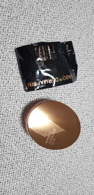 [라보드더마펌] 듀얼 콜라제닉 쿠션 — 5점을 준 리뷰어가 2019년 9월 올린 사용 사진
