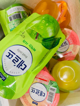 데르뜨 떠먹는 과일 3종, 짜먹는 과일 2종 총 10개 체험 — 5점을 준 리뷰어가 2020년 3월 올린 사용 사진